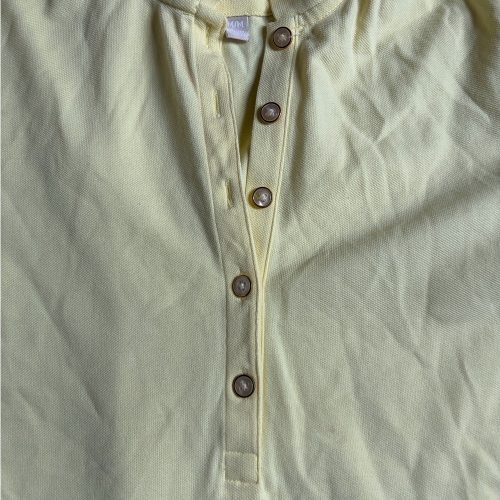 Banana Republic Lemon Button Down Polo Collar - Picture 2 of 4